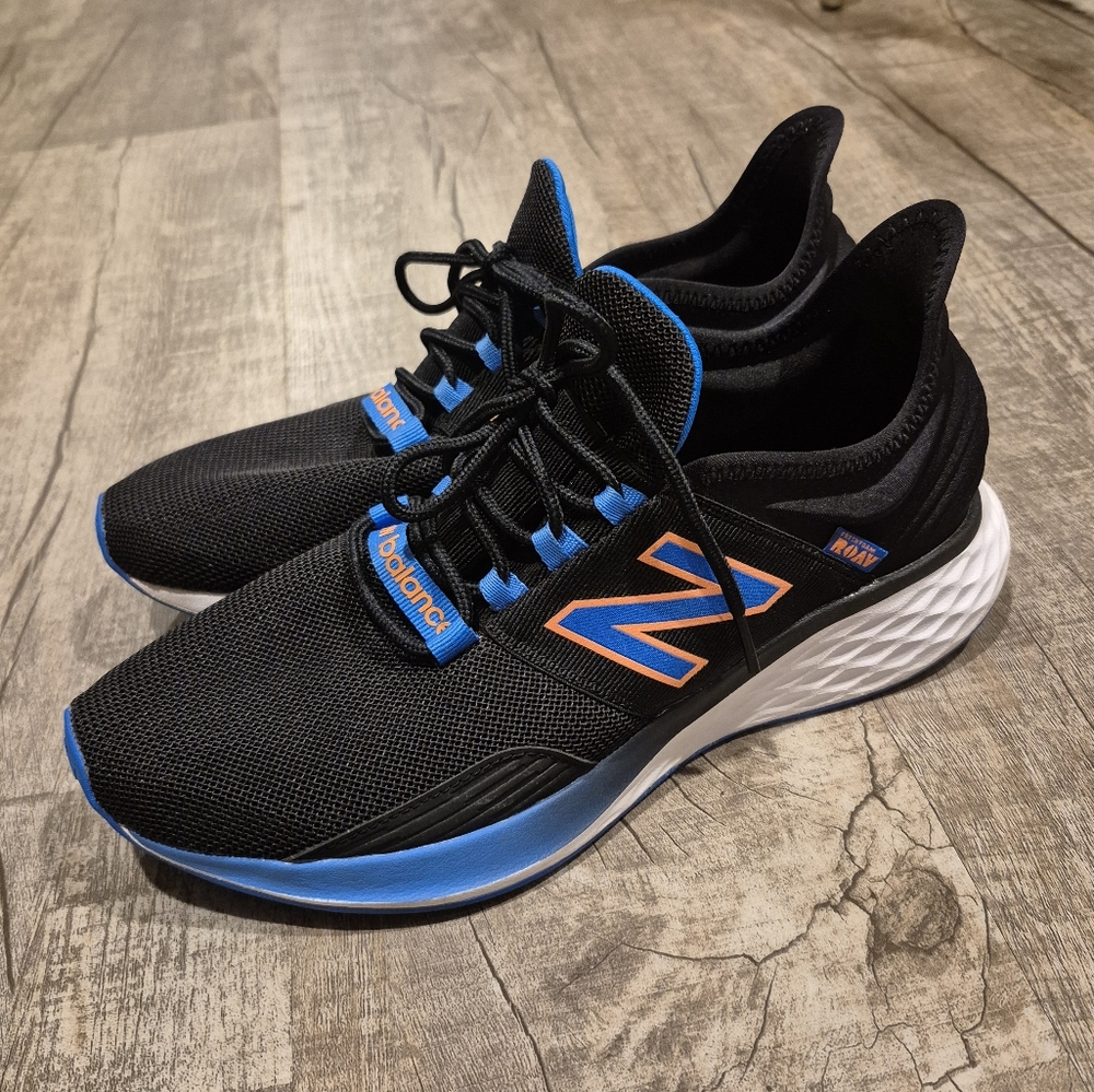 New Balance Men's Fresh Foam Roav Black And Blue Running Gym Shoe Size 9